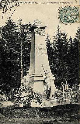 Neufchtel-en-Bray (76), Le Monument Patriotique